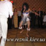 Жених отказался от такой замены невесты :)