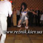 Жених отказался от такой замены невесты :)