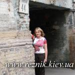 Вот тут она росла