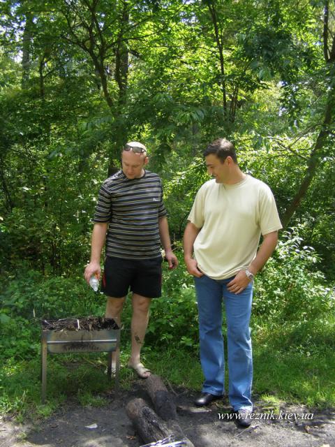 На шашлыках